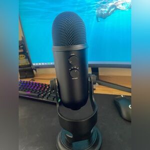 Blue Yeti Microphone